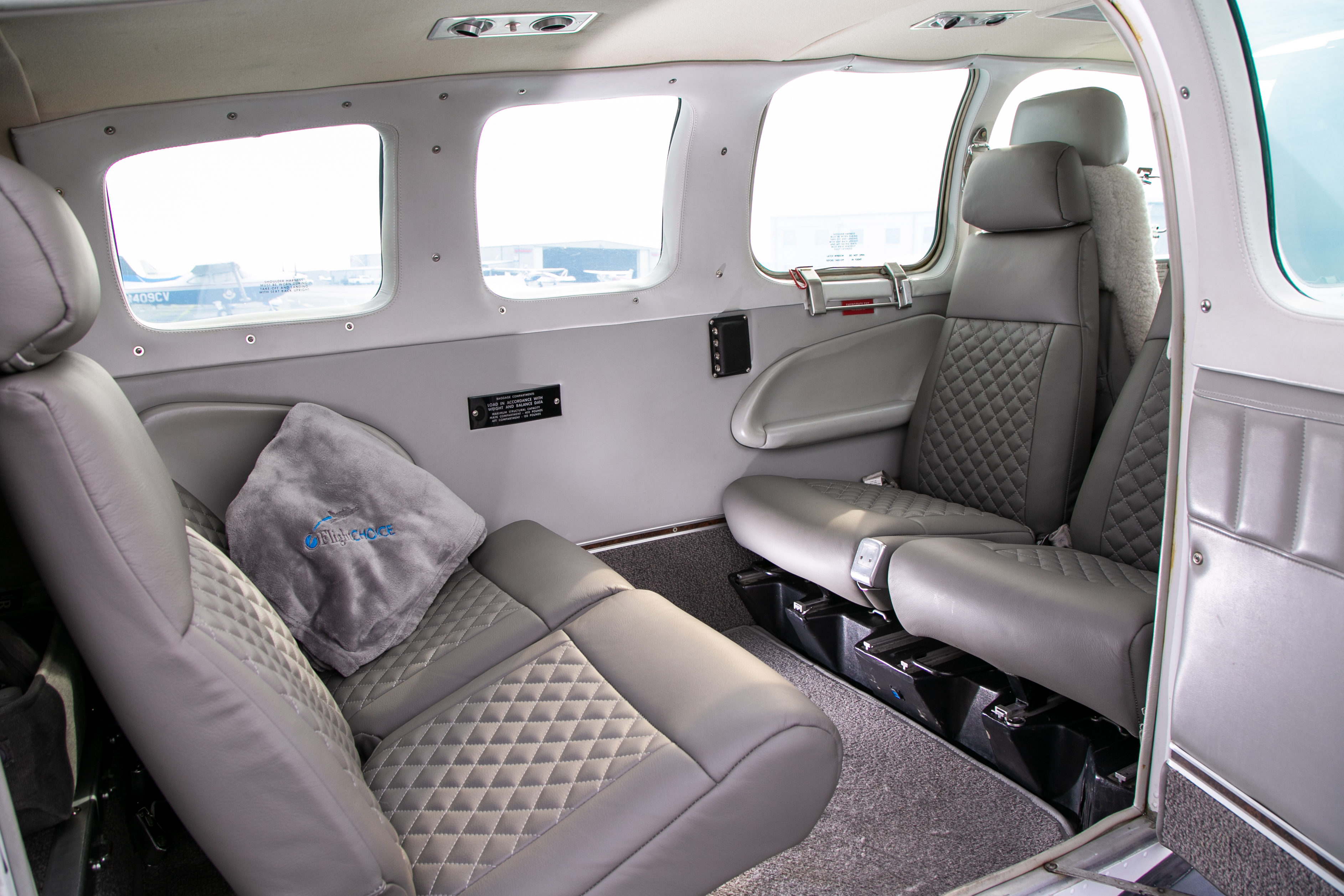 Beechcraft Baron 58, photo 3