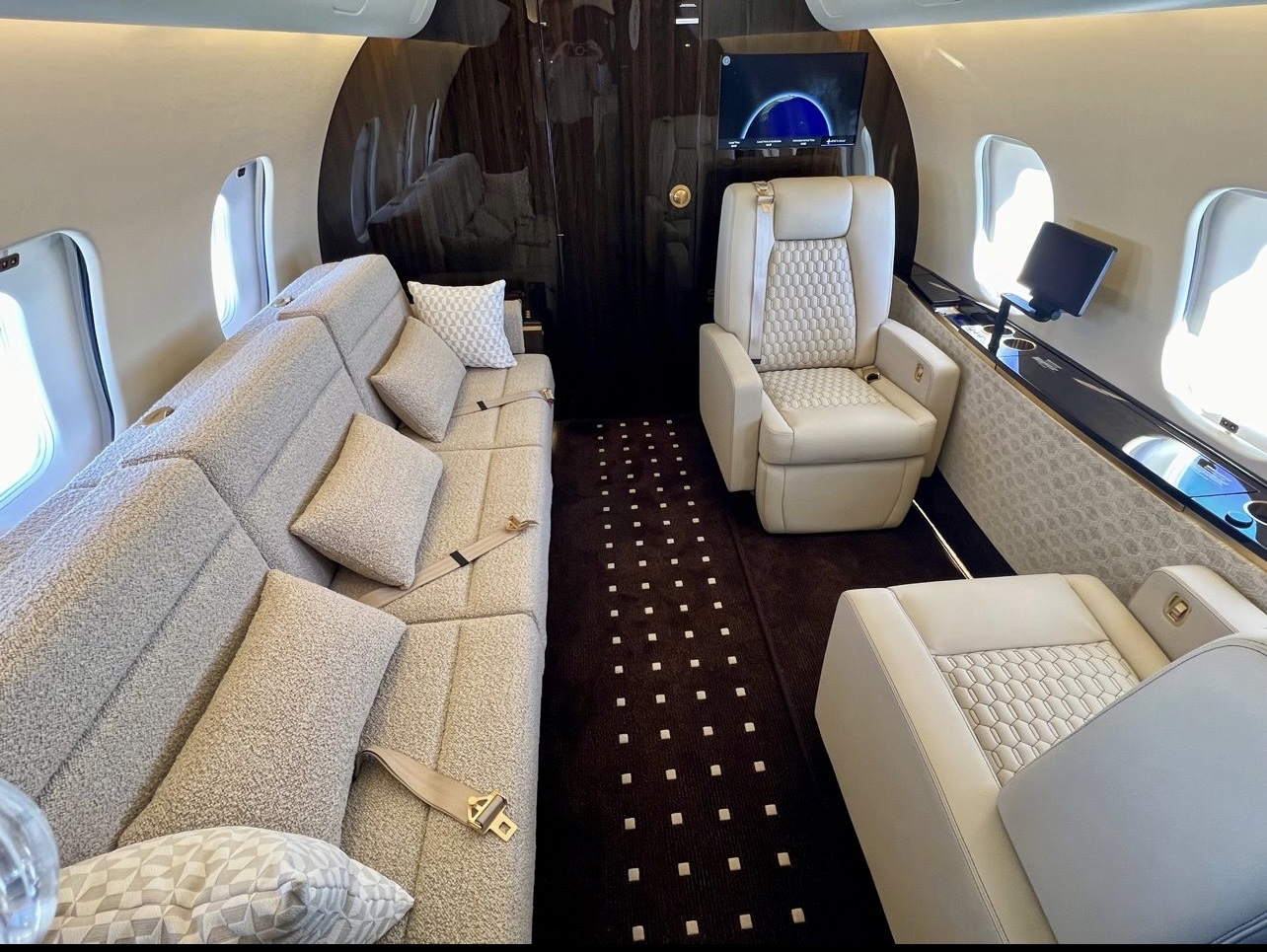Bombardier Global 5000, photo 2