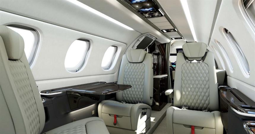 Embraer Phenom 300, photo 2
