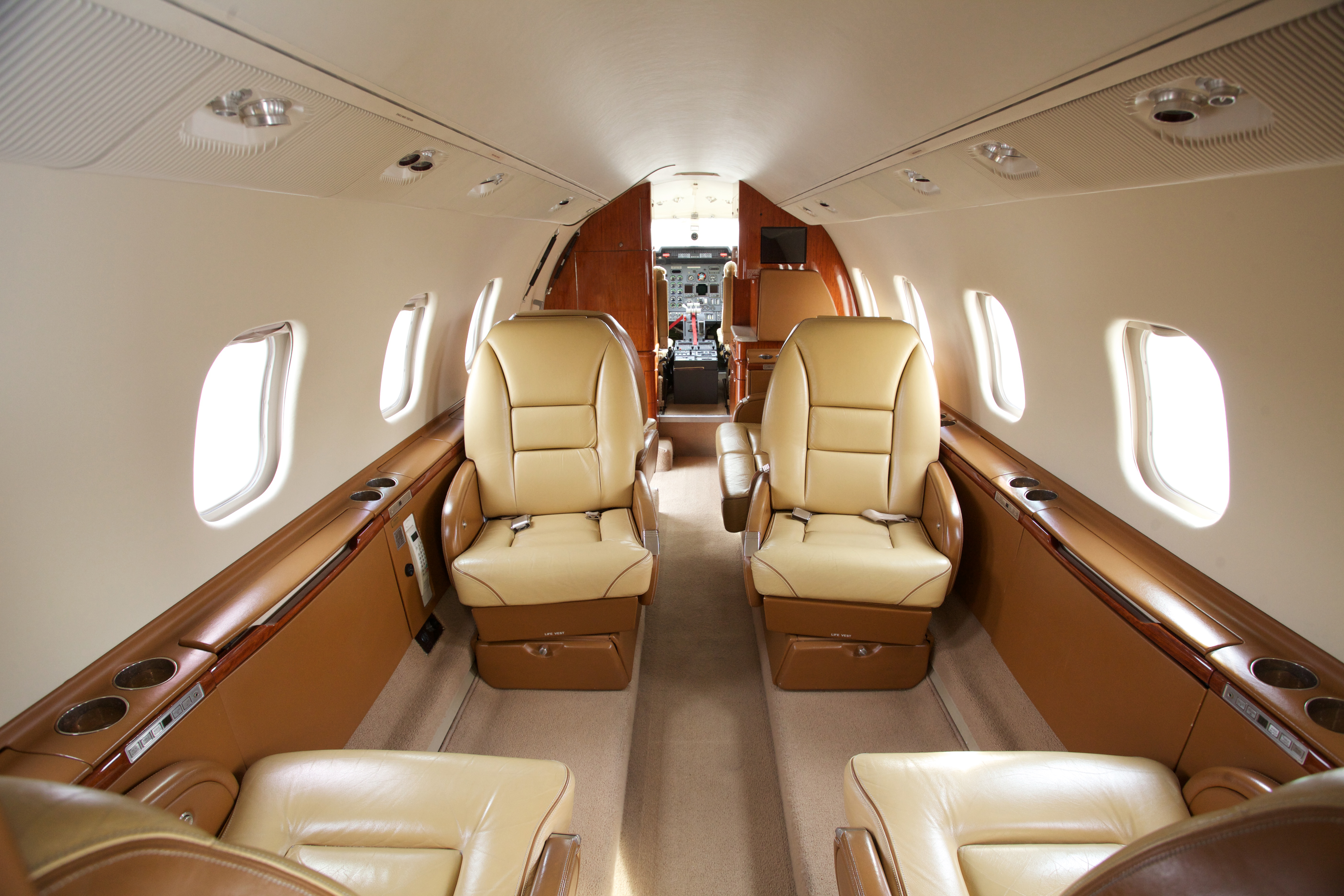 Bombardier Learjet 60, photo 2