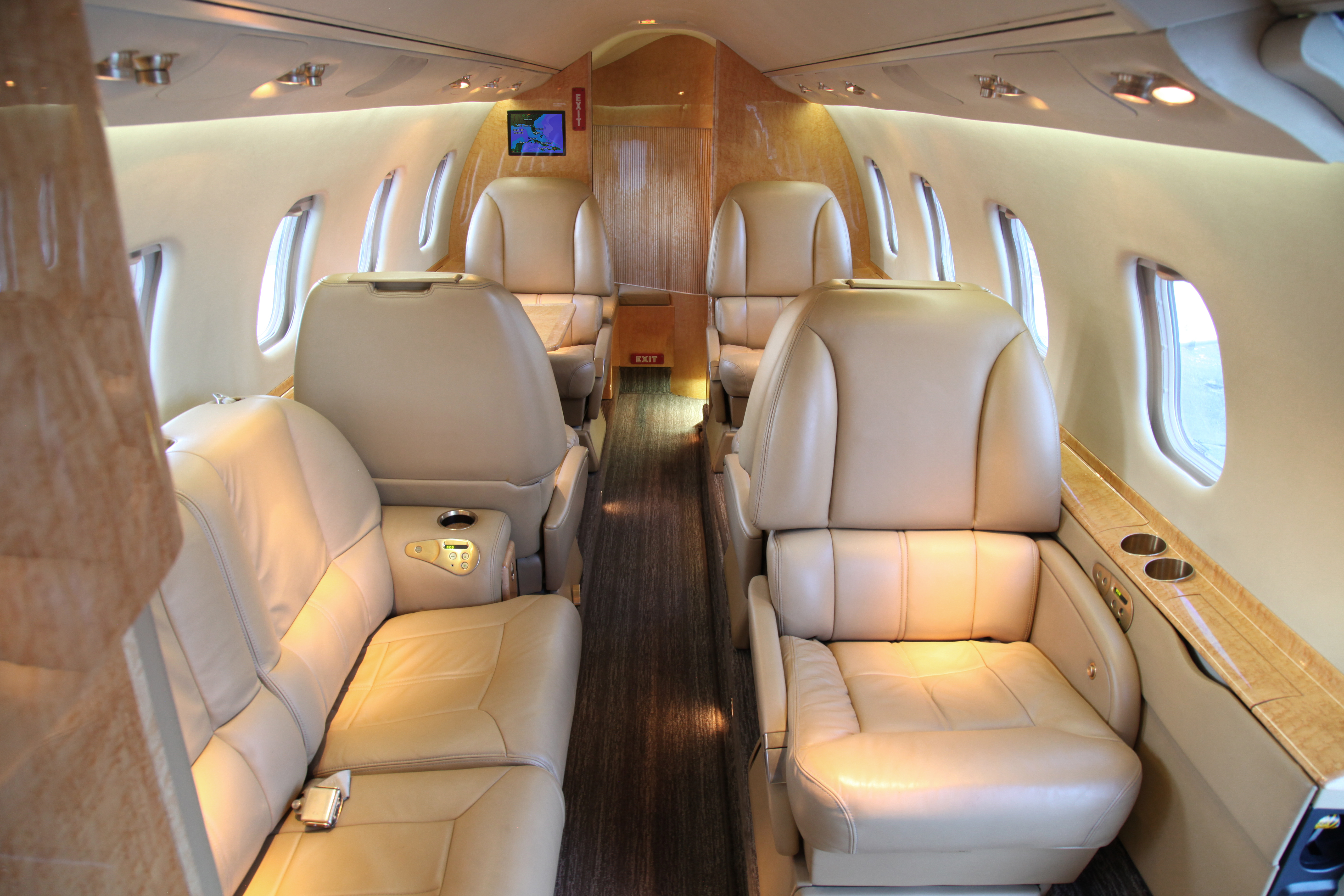 Bombardier Learjet 60, photo 2