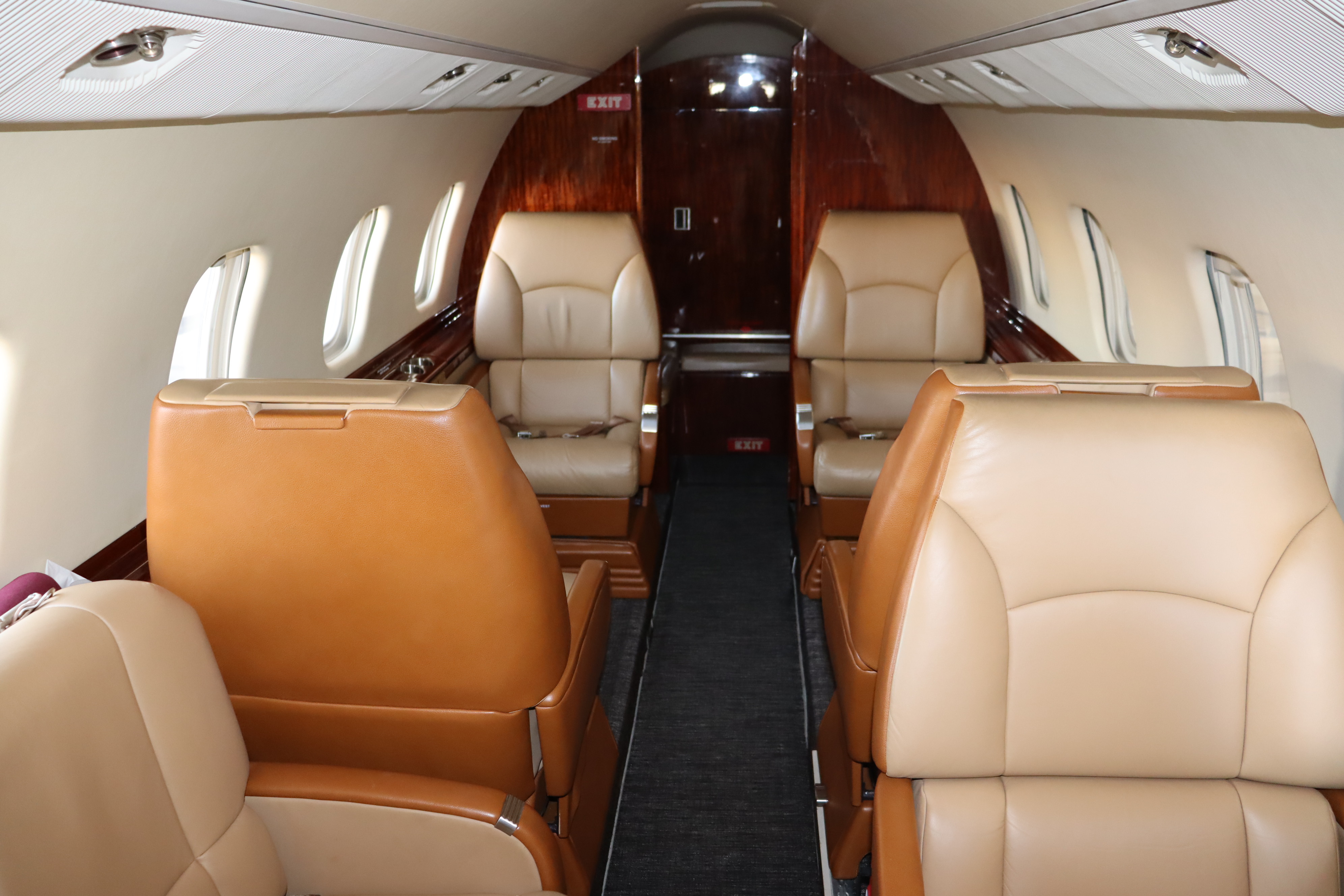 Bombardier Learjet 60, photo 2